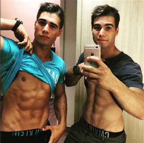 Hombres Cogiendo Videos Porno Gay